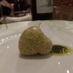 f - アワビのコロッケ・・。