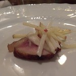 f - なんかの肉・・。