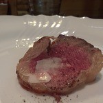 f - またなんかの肉・・・。