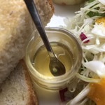 カフェアンドショップ ロータスランド - はちみつ
      2019/06/08 モーニングセット
      B set トースト ポテトサラダ 380円
      有機コーヒー(一杯お代わり可)