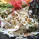 カフェアンドショップ ロータスランド - 冷やし中華
      2019/06/08
      週替り おまかせセット 限定20食 550円 11:00〜
      自家製 冷やし中華、野菜のオーブン焼き、キャロットライス