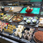 でせえる三好 - 内観