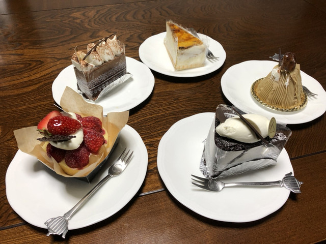 チロル 緑ヶ丘店 月江寺 ケーキ 食べログ