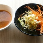 ダイニング トゥモール - 