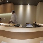 Sushi Jinsei - 店内の雰囲気