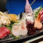 立ち食い弁慶 - 刺身盛合せ