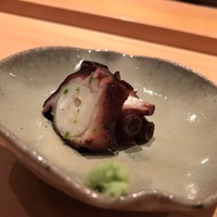 鮨 さかい - 福岡県志賀島の蛸柔らか煮　味付けがとてもあっさりナチュラル　蛸のしっかりとした筋肉質の噛み応えがいいです