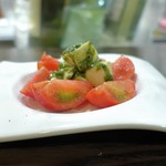 トリワイン ＰＩＫＯＳＨＨＨＵ - カプレーゼ