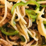 杏苑 - 青椒牛肉絲(牛肉とピーマンの細切り炒め)小@2,000円