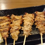 Sumibi Yakitori Zenchan - 鶏皮！ めちゃ好き!