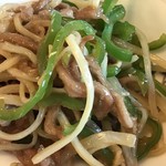 杏苑 - 青椒牛肉絲(牛肉とピーマンの細切り炒め)小@2,000円