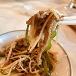 杏苑 - 青椒牛肉絲(牛肉とピーマンの細切り炒め)小@2,000円