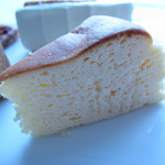 サーラ アマービレ - １４種類のワゴンデザート4