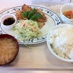 Sapporoshikensetsukyokugesuidouchoushashokudou - 日替わり定食（和風ピカタ）