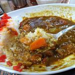 アーモンド - カレーライス（大盛）950円（サラダ、スープ、コーヒー付き）
      カレーライス（大盛）950円（サラダ、スープ、コーヒー付き）