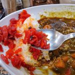 アーモンド - カレーライス（大盛）950円（サラダ、スープ、コーヒー付き）
      カレーライス（大盛）950円（サラダ、スープ、コーヒー付き）