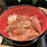 赤坂 津つ井 総本店 - ミニビフテキ丼