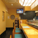 店内カウンター席