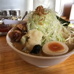 北海道らーめん小林屋 - 札幌らーめん野菜大盛り