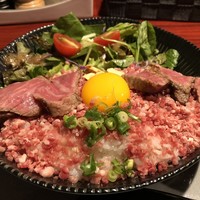 馬刺しと焼き鳥 グルマン三年坂 - 