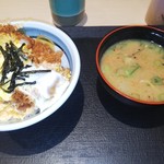 Matsunoya - 厚切ロースカツ丼･豚汁セット  860円
