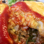 ダイニングカフェ 小伊万里 - 中は トロ ♪ トロ ♪ な オムレツ 