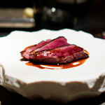 エクアトゥール - 信州の真鴨、 赤ワインとジュのソース