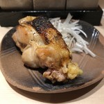 焼鳥 おみ乃 - ひざ