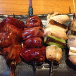 焼鳥 酉たけ - お任せ5本その2 レバー ねぎ間です　このレバーにこのタレです