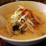 とんこつラーメン