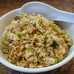龍龍 - チャーハン(600円)