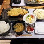 田むら 銀かつ亭 - ロースかつ定食1350円。