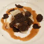 Il Giglio - 静岡産サトイモとアワビダケのニョッコ仕立て マデラワインのソース 黒トリュフを散らして