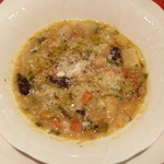 Il Giglio - 鎌倉野菜たちと自家製ライ麦パンのトスカーナ風ズッパ リヴォリータ