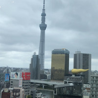 R restaurant & bar - 