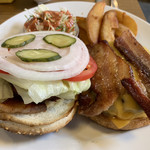 ベーカーバウンス - ベーコンチーズバーガー