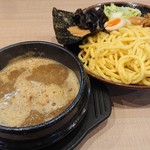 よいちつけ麺研究所 - つけ麺「二代目の逆襲」