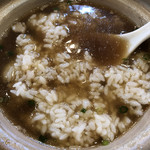 肉骨茶 - 最後はご飯をスープに入れます