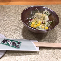 東鮨 新店 - すごく小さなサラダ