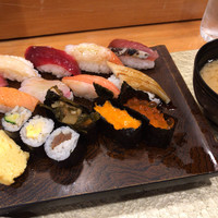 東鮨 新店 - にぎり14貫