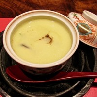 賛否両論 - 地鶏 椎茸 クレソンの茶碗蒸し　芽キャベツのすりながし