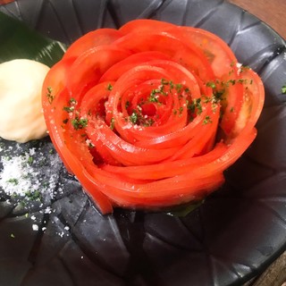 Sakurako - トマトスライス薔薇盛り