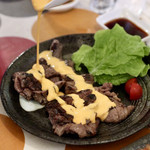 ルッカ - 厚切り牛タンチーズかけ