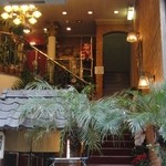 珈琲の殿堂　プリンス - 入口は階段を上ったところにあります