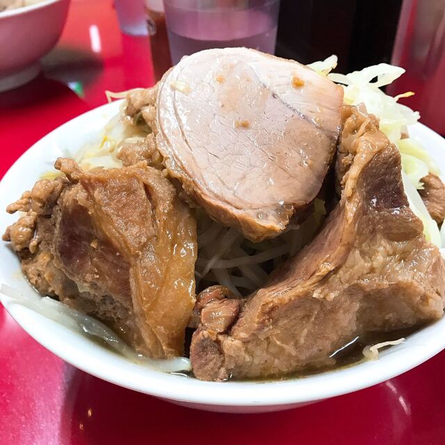 豚が柔らかではなくなった By ラーメンと肉 ラーメン二郎 越谷店 越谷 ラーメン 食べログ