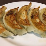 けん蔵 - 餃子 360円