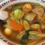 けん蔵 - 五目あんかけ麺 820円