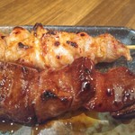 Yamachou - 若鶏、豚レバー各90円