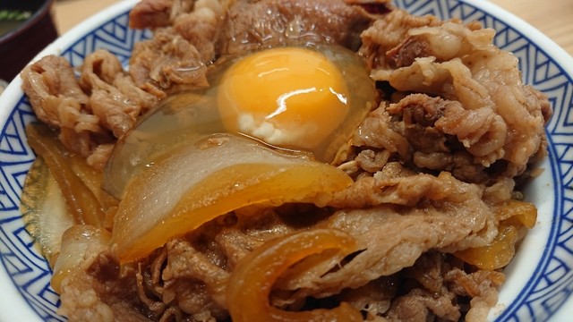 吉野家 気仙沼店 - 不動の沢（牛丼）の写真