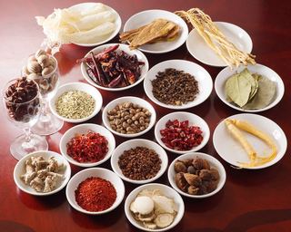 Shokusai Unnan Kakyou Beisen - 雲南省は漢方薬の故郷でもあります。料理にも漢方薬材がよく使われます。